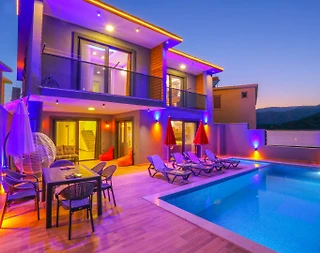 Kaş Bayındır'da Müthiş Doğa Manzaralı, Özel Havuzlu, Kiralık Villa - 2