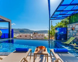 Kaş Yeşilköy'de Sakin Konumda, Özel Havuzlu, Jakuzili Villa - 5