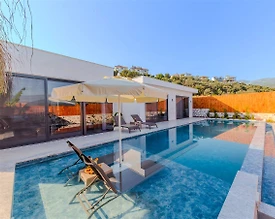 Kaş Çavdır'da Doğada, Özel Havuzlu, Jakuzili, Saunalı, Hamamlı Villa - 2