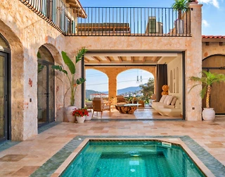 Kaş Kalkan'da Muhteşem Mimariye Sahip, Özel Havuzlu, Konforlu Villa - 2