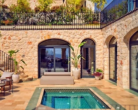 Kaş Kalkan'da Muhteşem Mimariye Sahip, Özel Havuzlu, Konforlu Villa - 3