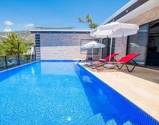 Kaş İslamlar'da Yeşillikler İçinde, Özel Havuzlu, Jakuzili Villa - 1