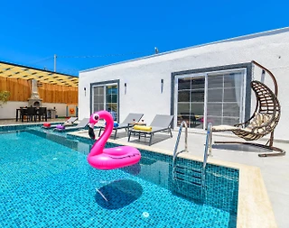 Kaş Bezirgan'da Balayı Çiftlerine Uygun, Özel Havuzlu, Tatil Villası - 1