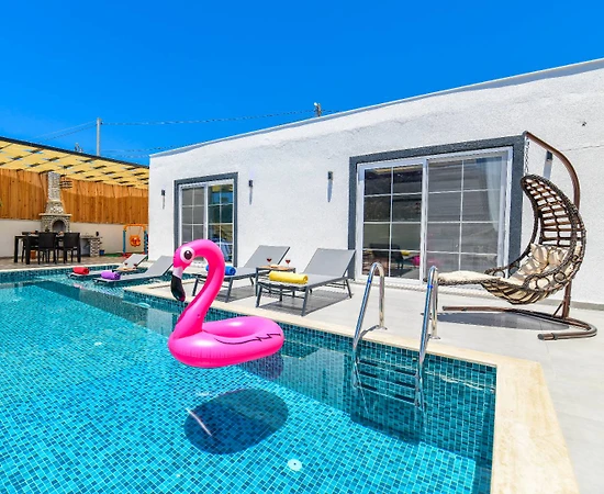 Kaş Bezirgan'da Balayı Çiftlerine Uygun, Özel Havuzlu, Tatil Villası - 1