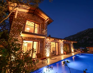 Kaş İslamlar'da Doğa İçerisinde, Sonsuzluk Havuzlu, Kiralık Villa - 2