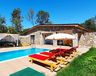 Fethiye Kayaköy'de Çekirdek Ailelere Uygun, Özel Havuzlu, Şık Villa - 2