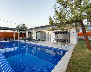 Kaş Kınık'ta Sessiz Doğada, Özel Havuzlu, Kiralık Villa - 1