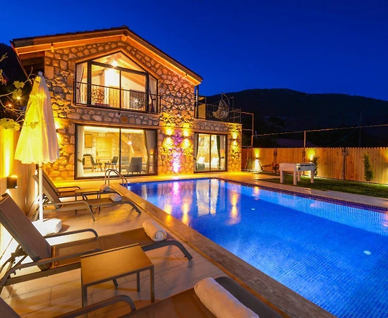 Kaş Hacıoğlan'da Muhteşem Doğada, Özel Havuzlu, Jakuzili Villa - 1