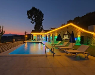 Muğla Seydikemer'de Huzurlu Doğada, Özel Havuzlu, Taş Villa - 3