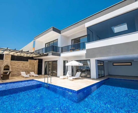 Kaş Bezirgan'da Eşsiz Deniz Manzaralı, Özel Havuzlu, Lüks Villa - 1