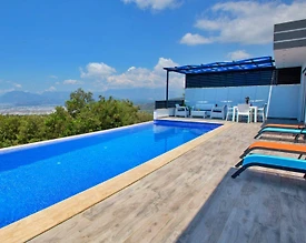 Kaş Üzümlü'de Muhteşem Doğa Manzaralı, Özel Havuzlu, Jakuzili, Huzurlu Villa - 2