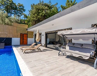 Kaş İslamlar'da Muhteşem Tasarımlı, Özel Havuzlu, Şık Villa - 3