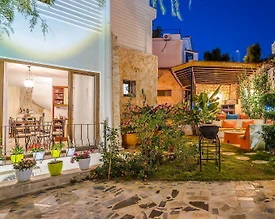 Kaş Kalkan'da Deniz Manzaralı, Özel Havuzlu, Taş Mimarili Villa - 2