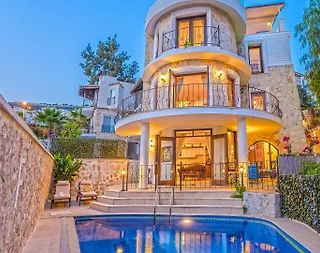 Kaş Kalkan'da Deniz Manzaralı, Özel Havuzlu, Taş Mimarili Villa - 1