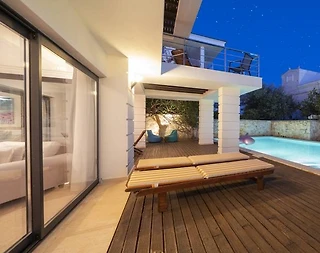 Kaş Kalkan'da Göz Alıcı Deniz Manzaralı, Özel Havuzlu, 4+1 Villa - 5