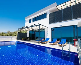 Kaş İslamlar'da Muhteşem Deniz Manzaralı, Özel Havuzlu, Jakuzili Villa - 2