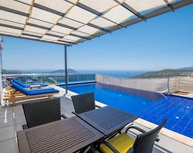Kaş İslamlar'da Muhteşem Deniz Manzaralı, Özel Havuzlu, Jakuzili Villa - 3