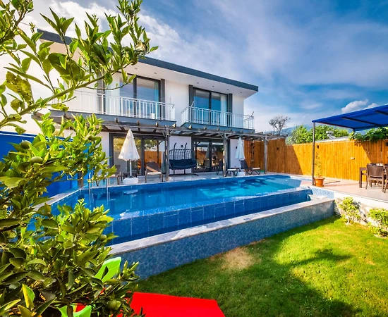 Kaş Çavdır'da Modern Tasarımlı, Özel Havuzlu, Ferah Villa - 1