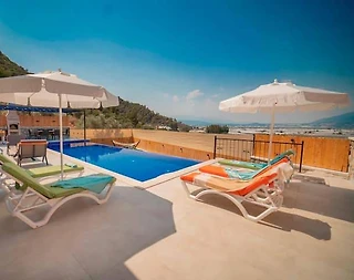 Kaş Yeşilköy'de Doğa İçerisinde, Özel Havuzlu, Taş Vila - 3