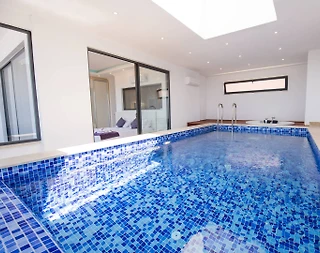 Kaş Bezirgan'da Modern Tasarımlı, Özel Havuzlu, Kiralık Villa - 5