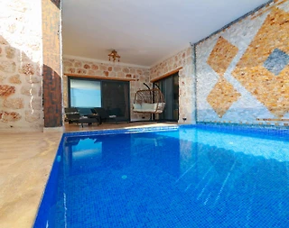 Kaş İslamlar'da Merkeze Yakın Konumda, Özel Havuzlu, Balayı Suiti - 1