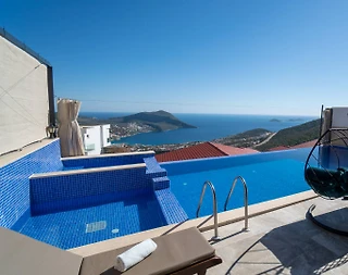 Kaş Akbel 'de Panoramik Deniz Manzaralı, Özel Havuzlu, Lüks Villa - 3