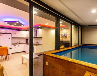 Kaş Kalkan'da Deniz Manzaralı, Serinleme Havuzlu, 2+1 Tatil Evi - 5