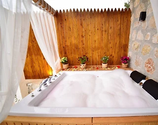 Kalkan Akbel'de Doğanın Kalbinde, Özel Havuzlu, Taş Villa - 5