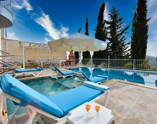 Kalkan Akbel'de Doğayla İç İçe, Özel Havuzlu, 10 Kişilik Villa - 4