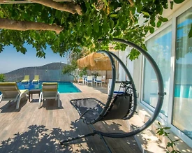 Kalkan Akbel'de Göz Alıcı Deniz Manzaralı, Özel Havuzlu, Kiralık Villa - 3