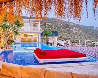 Kalkan Akbel'de Göz Alıcı Manzaralı, Özel Havuzlu, Modern Villa - 2
