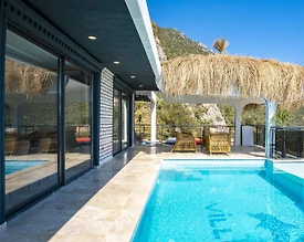 Kaş İslamlar'da Deniz Manzaralı, Sonsuzluk Havuzlu, 4 Kişilik Villa - 3