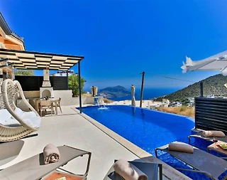 Kaş İslamlar'da Benzersiz Deniz Manzaralı, Özel Havuzlu, Kiralık Villa - 2
