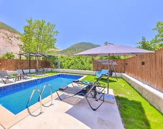 Kaş Bezirgan'da Çekirdek Ailelere Uygun, Özel Havuzlu, Modern Villa - 4