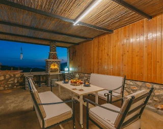 Kaş Bezirgan'da Deniz Manzaralı, Balayı Çiftlerine Uygun, Lüks Suit - 2