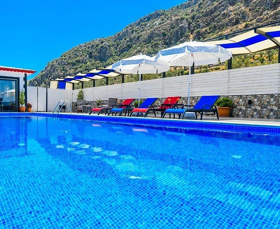 Kalkan Bezirgan'da Deniz Manzaralı, Özel Havuzlu, Jakuzili Villa - 1