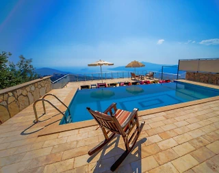 Kaş Bezirgan'da Harika Deniz Manzaralı, Özel Havuzlu, Jakuzili Villa - 4