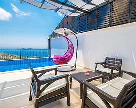Kaş Bezirgan'da Deniz Manzaralı, Özel Havuzlu, Modern Villa - 2