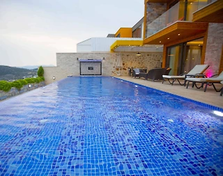 Kaş Bezirgan'da Eşsiz Deniz Manzaralı, Özel Havuzlu, 4 Kişilik Villa - 4