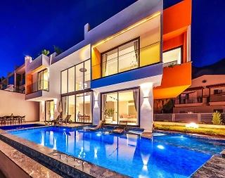 Kaş Kalkan'da Çekirdek Ailelere Uygun, Özel Havuzlu, Lüks Villa - 1