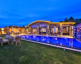 Kalkan Çavdır'da Muhteşem Konumda, Özel Havuzlu, Jakuzili, Lüks Villa - 3