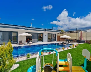 Kaş Çavdır'da Çekirdek Ailelere Uygun, Özel Havuzlu, Şık Villa - 1