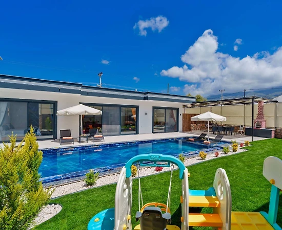 Kaş Çavdır'da Çekirdek Ailelere Uygun, Özel Havuzlu, Kiralık Villa - 1