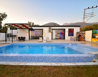 Kaş Çayköy'de Balayı Çiftlerine Uygun, Özel Havuzlu, Modern Villa  - 3