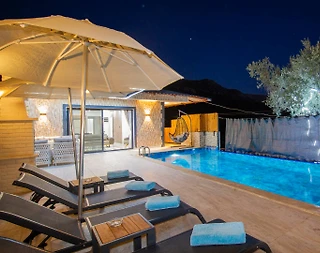 Kalkan Çayköy'de Doğa Manzaralı, Özel Havuzlu, Konforlu Villa - 1