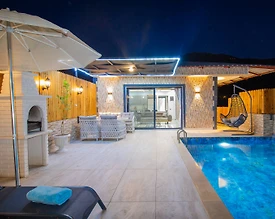 Kalkan Çayköy'de Doğa Manzaralı, Özel Havuzlu, Konforlu Villa - 2