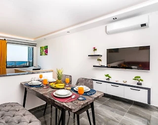 Kalkan Kördere'de Merkezi Konumda, Deniz Manzaralı, Konforlu Suit - 5