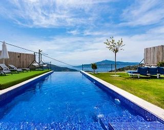 Kaş Bezirgan'da Çekirdek Ailelere Uygun, Özel Havuzlu, Konforlu Villa - 3