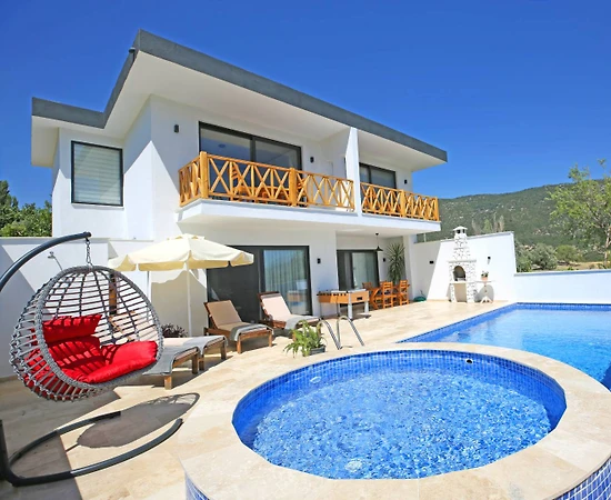 Kalkan İkizce'de Muhteşem Dağ Manzaralı, Özel Havuzlu, Şık Villa - 1