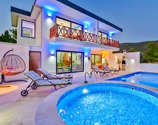 Kalkan İkizce'de Muhteşem Dağ Manzaralı, Özel Havuzlu, Şık Villa - 1